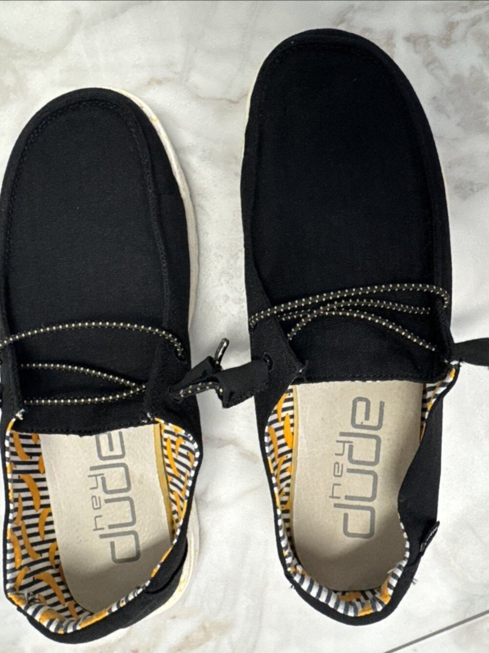 Hey Dude Wendy Shoes Womens 8 Canvas Casual Slip On Black Bananas Fabric Boat - Picture 3 of 9